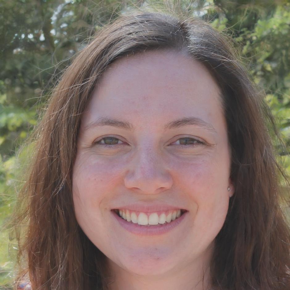 Dr. Anke Bergmann, Wirtschaftsexpertin