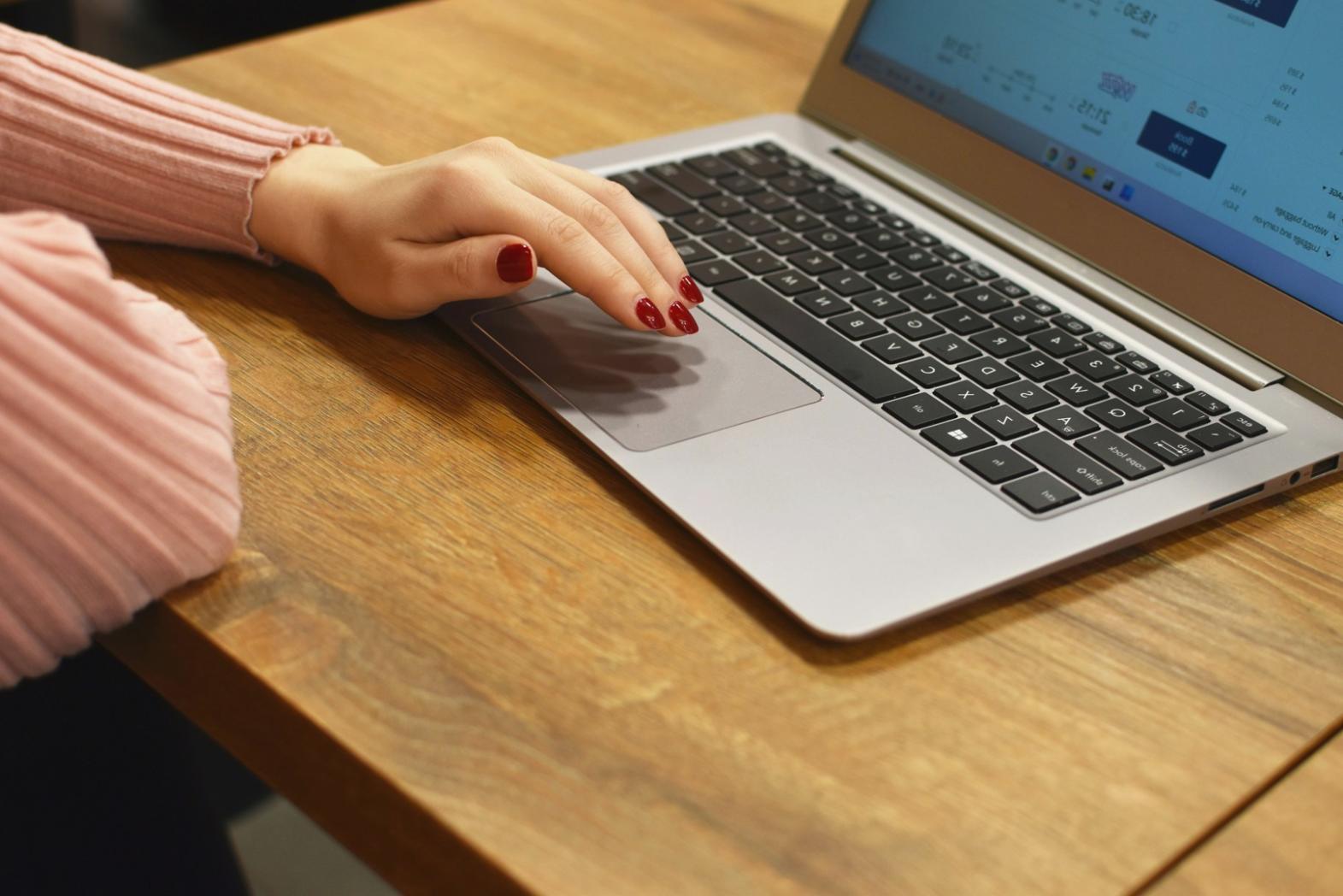 Teamarbeit bei der Analyse von Wirtschaftsdaten